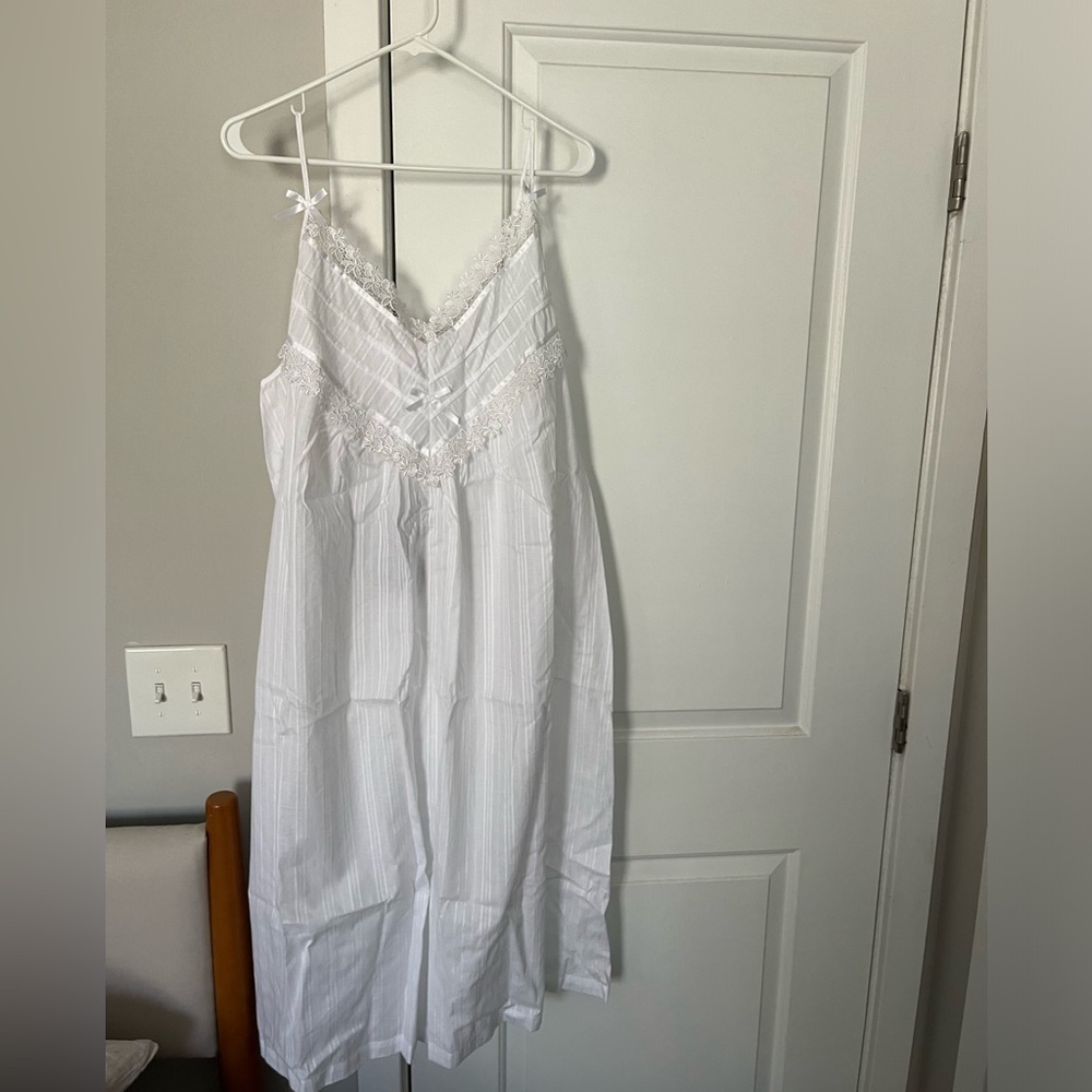 Cotton nightgown